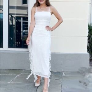 Elegant White Lace Strapless Dress